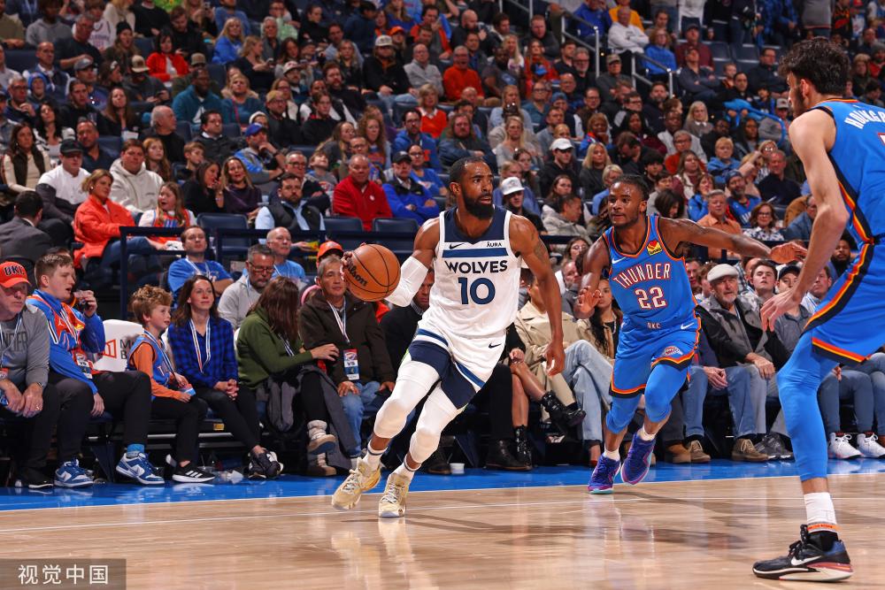 吸引对手横 吸引对手横